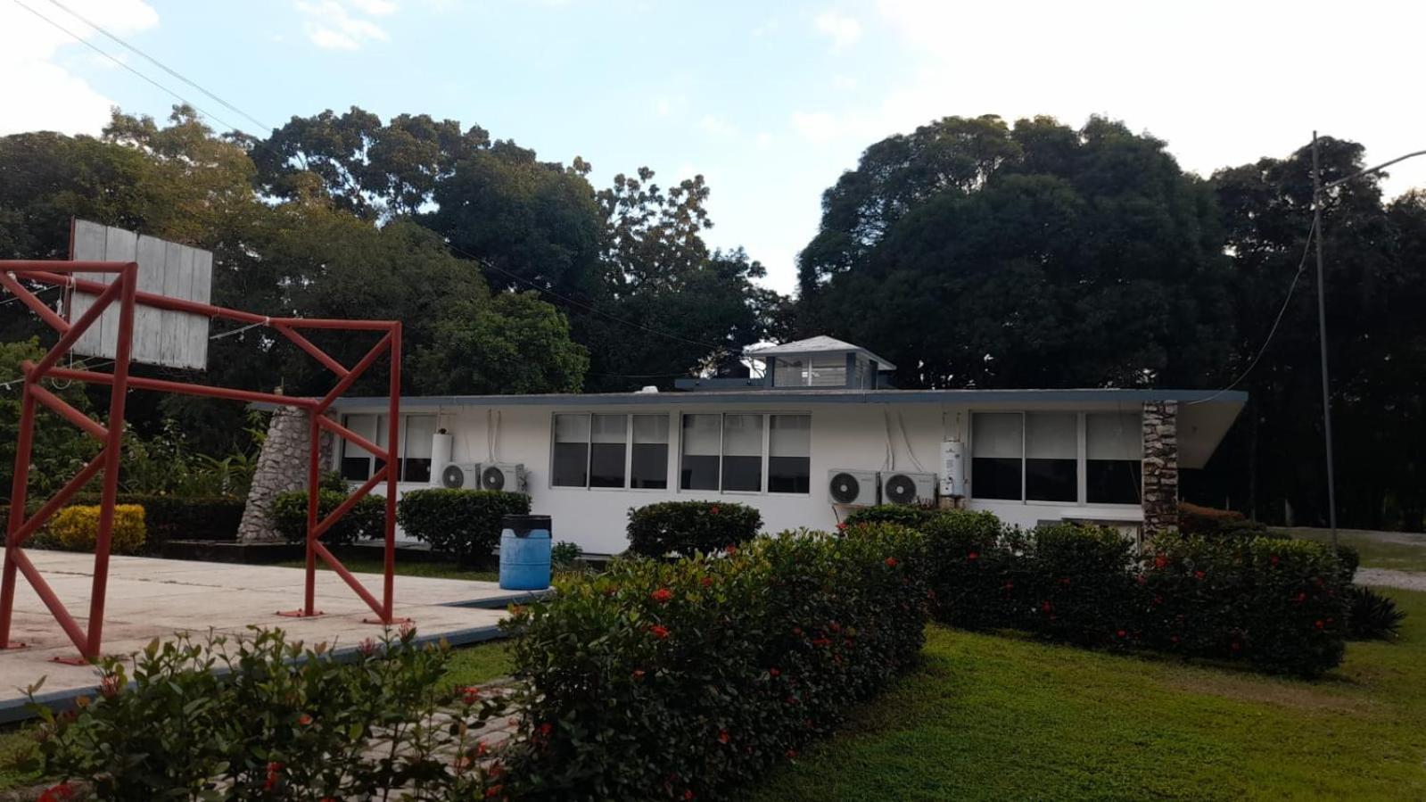 Hotel Los Leones Palenque Exterior foto